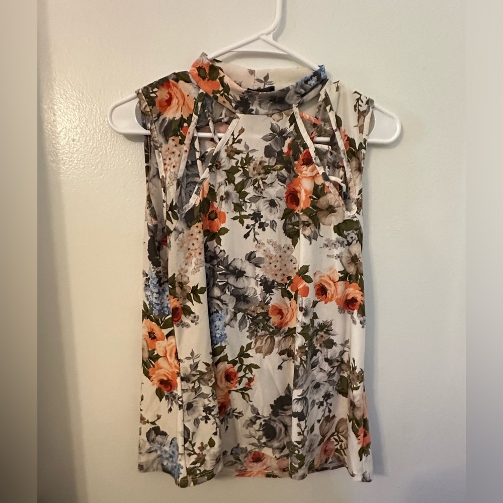 Floral top